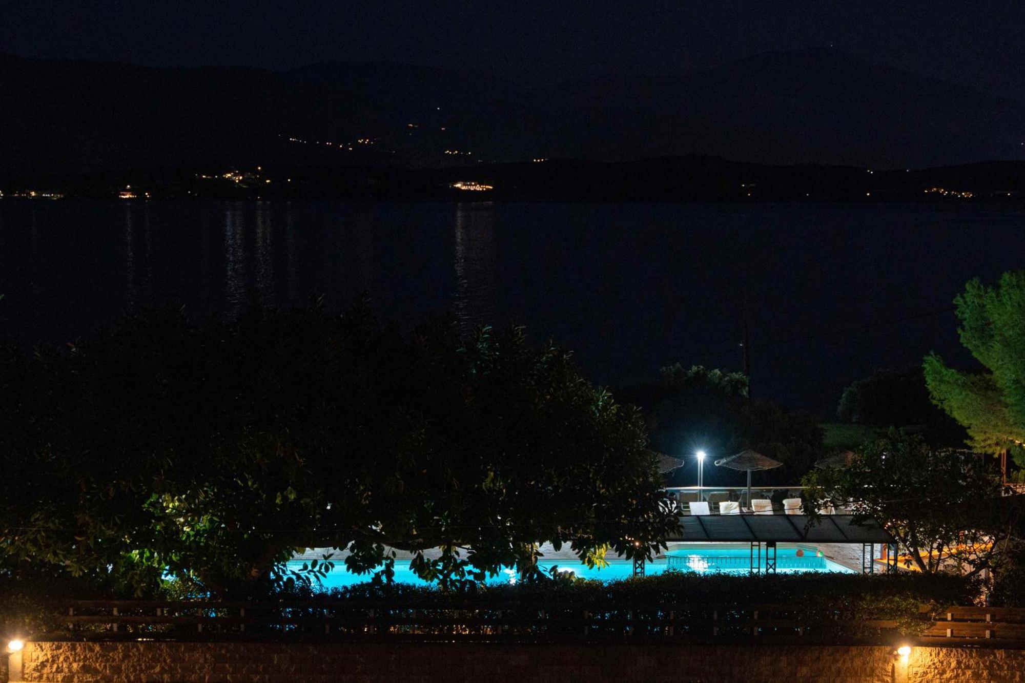 Elia Studios Lixouri Bagian luar foto