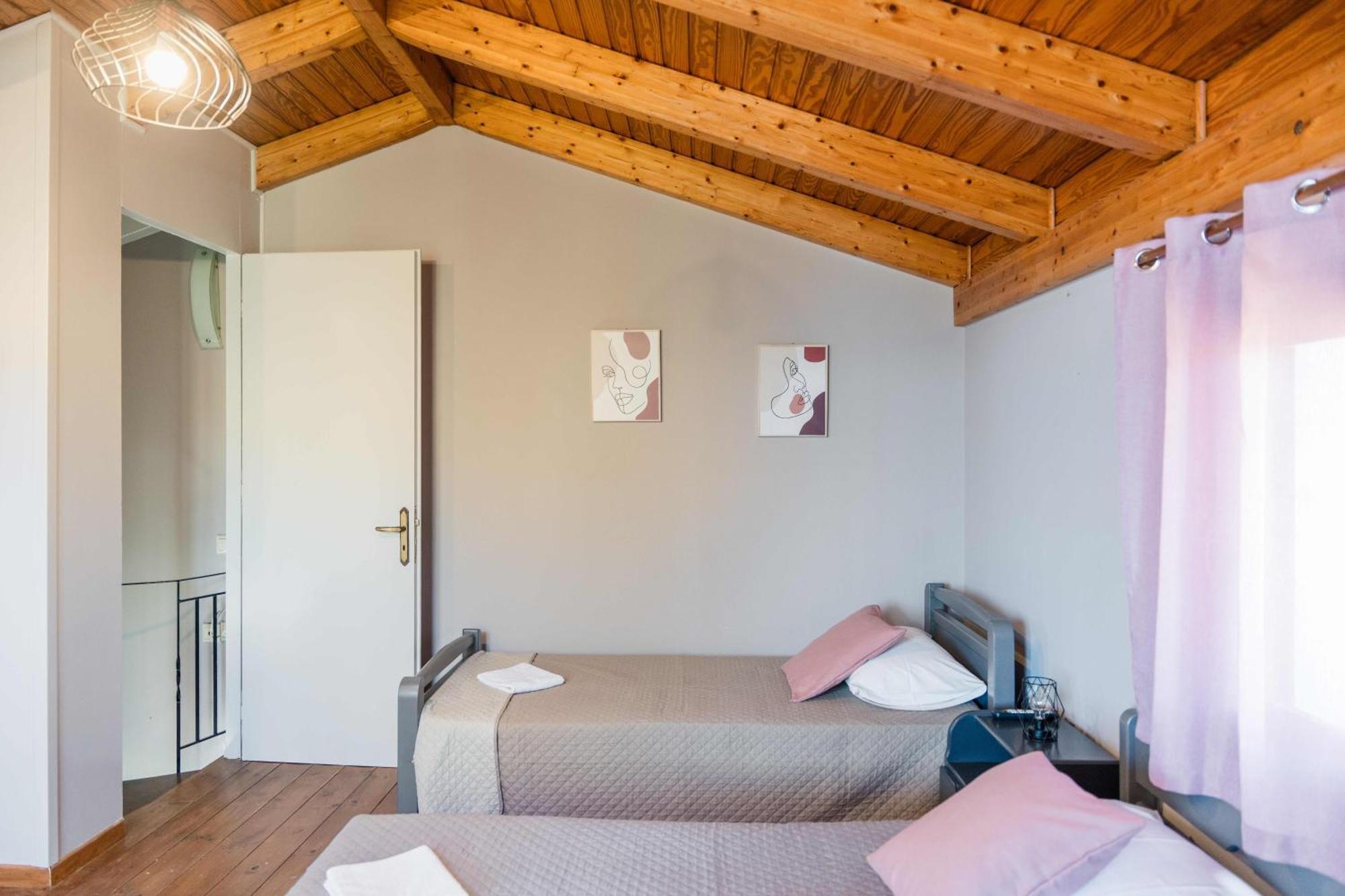 Elia Studios Lixouri Bagian luar foto