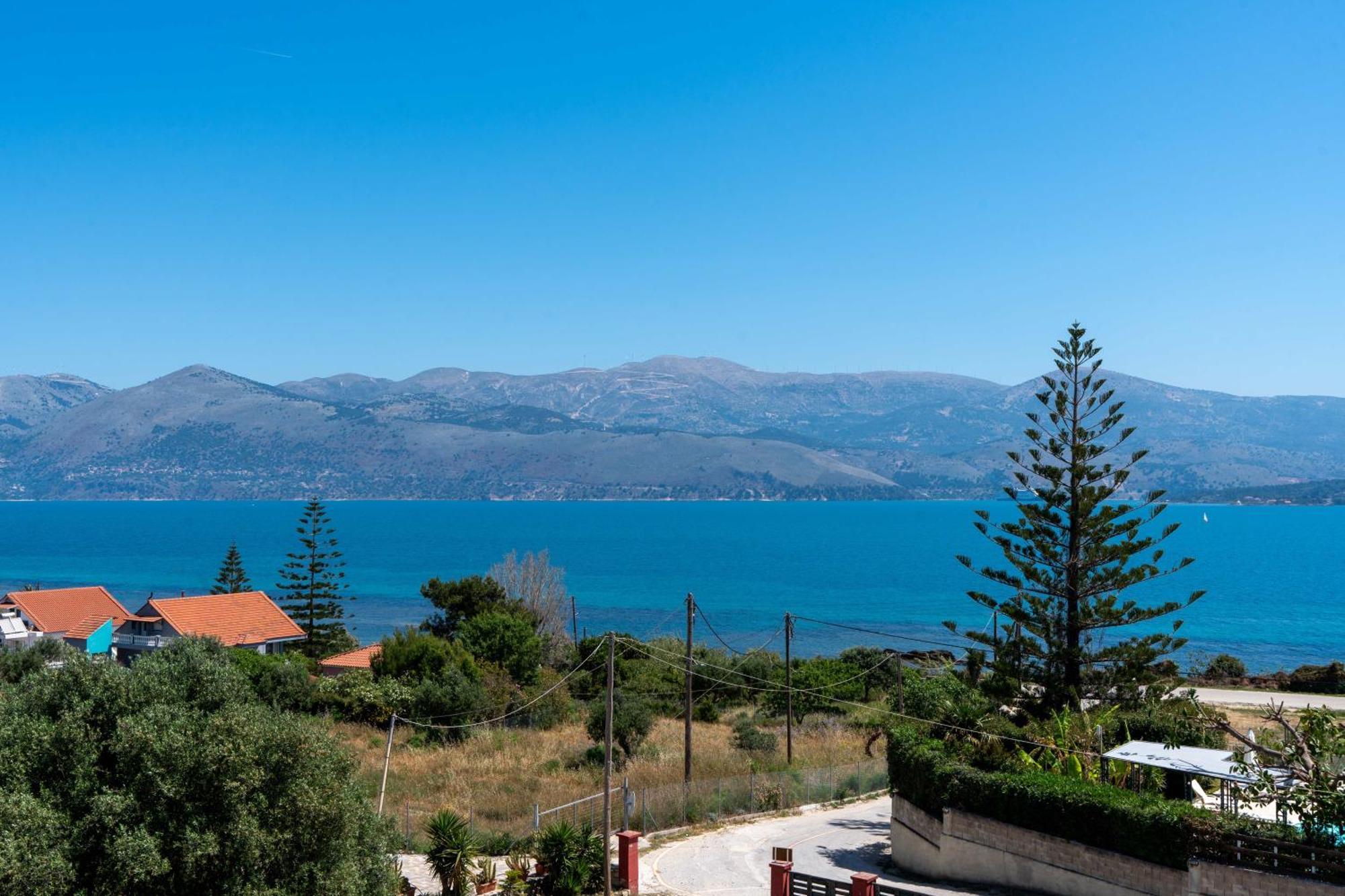 Elia Studios Lixouri Bagian luar foto